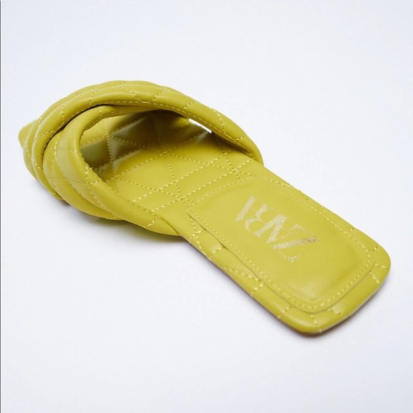 Open Toe Square Toe Casual Style Sandal - Picture 7 of 11